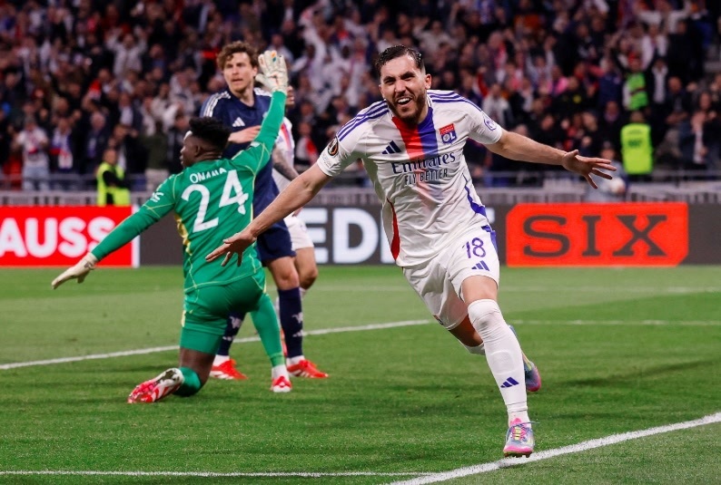 Kaiyun中国官网-斯图加特和多特蒙德