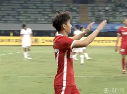 Kaiyun官方平台-热刺前锋凯恩个人资料